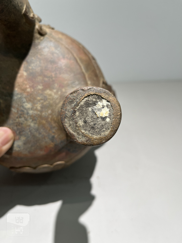 明嘉靖 铜太狮少狮钮朝冠耳熏炉 - 图33